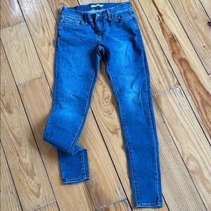 Levi’s Women’s Blue Skinny Jeans 30” inseam